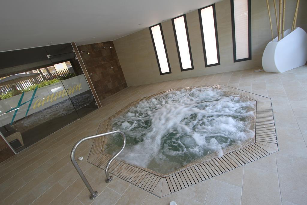 Apartamentos Cambrils Playa Spa Zewnętrze zdjęcie